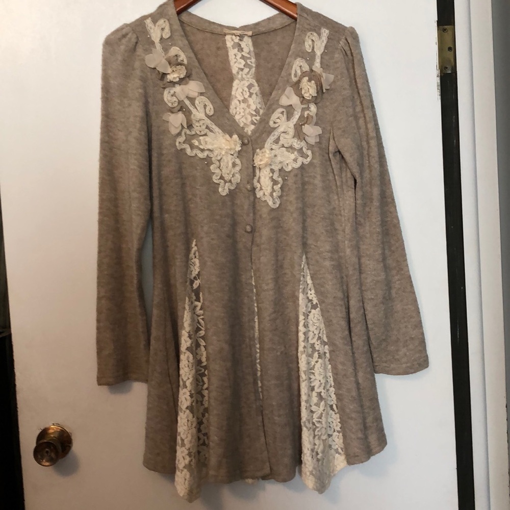 Ryu Cardigan Sweater